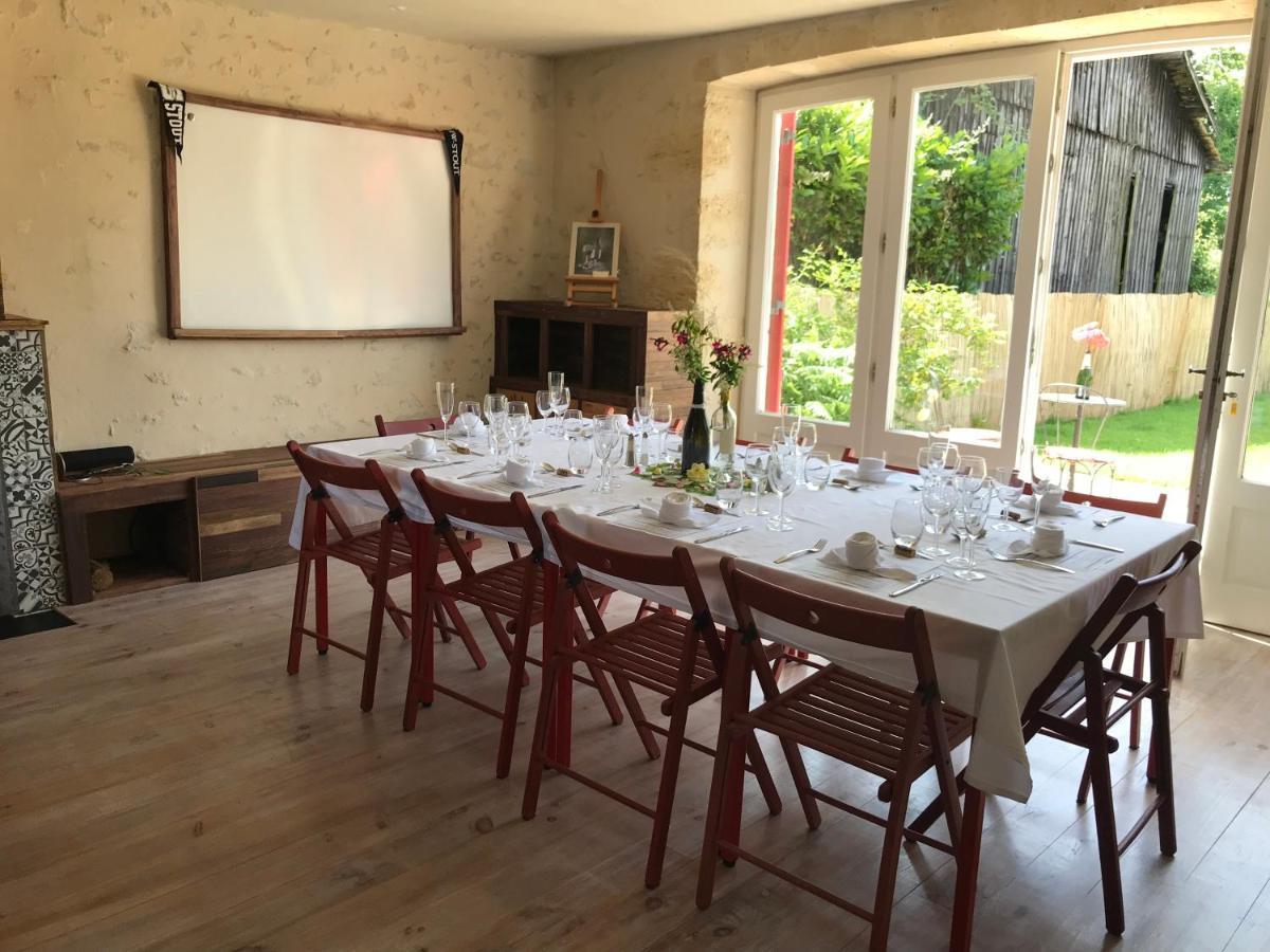 Auros Maison D'Hotes Rouge Bordeaux מראה חיצוני תמונה